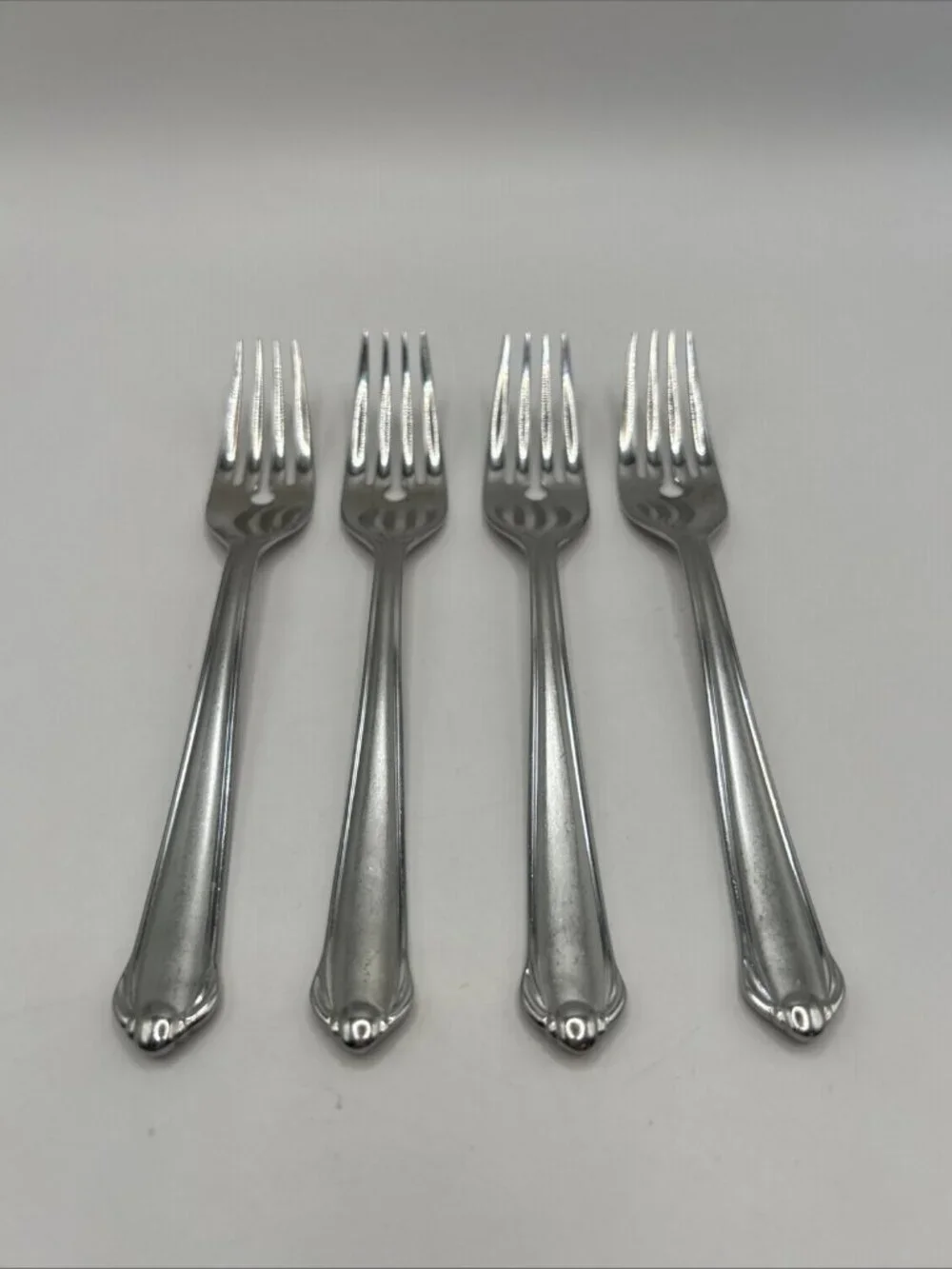 4 Salad Forks Mikasa Gerald Patrick CLASSICO SATIN 18/8 Stainless Korea 6 3/8